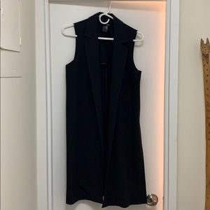 Aqua black vest